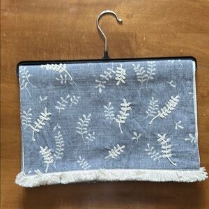 Gray/Light Blue Table Runner with Nature-Inspired Pattern and Soft Texture